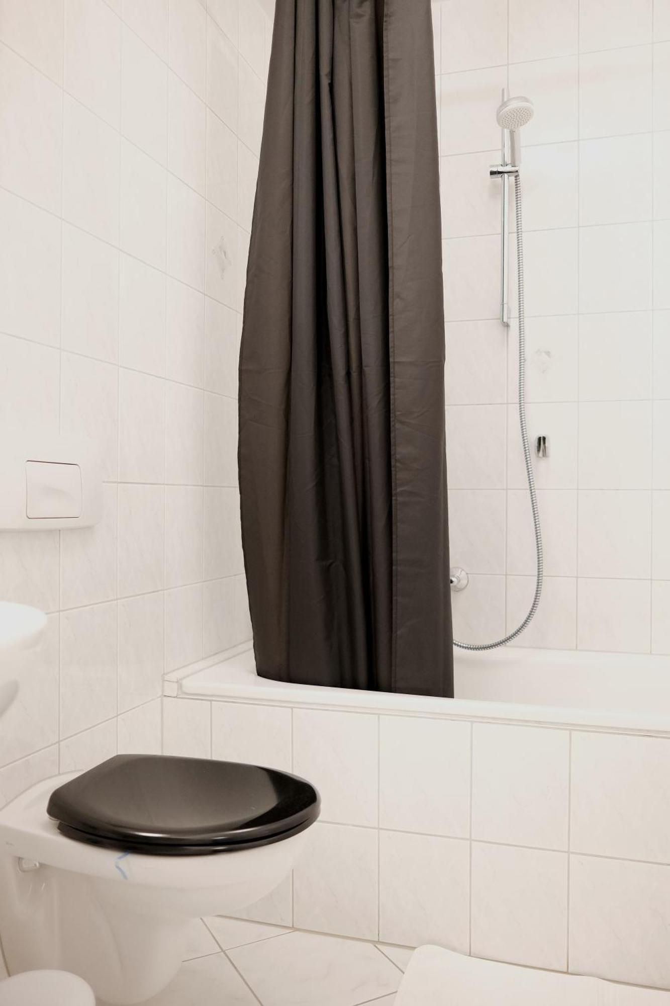 Schickes Apartment In Zwickau Direkt Am Roemerplatz Ngoại thất bức ảnh